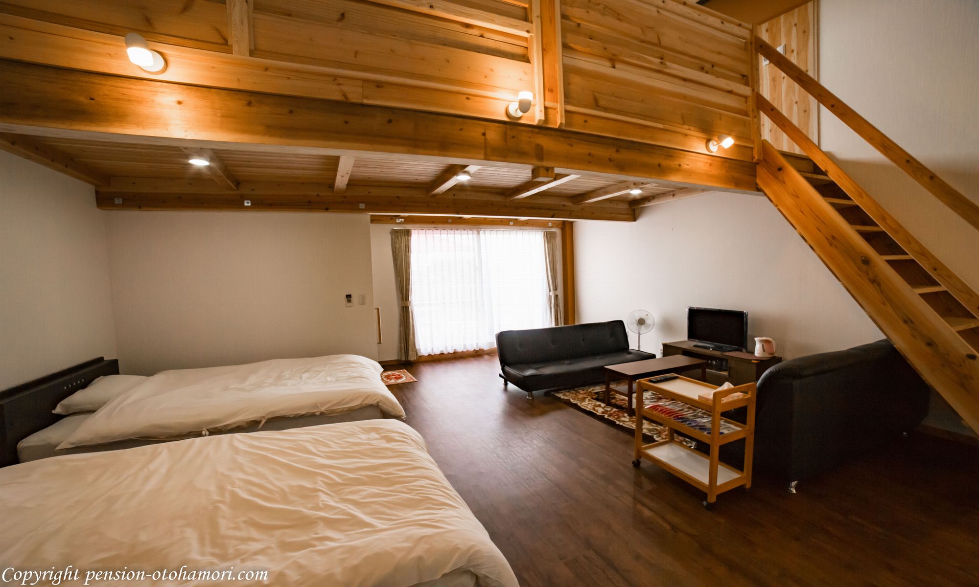 セミダブルフランスベッド